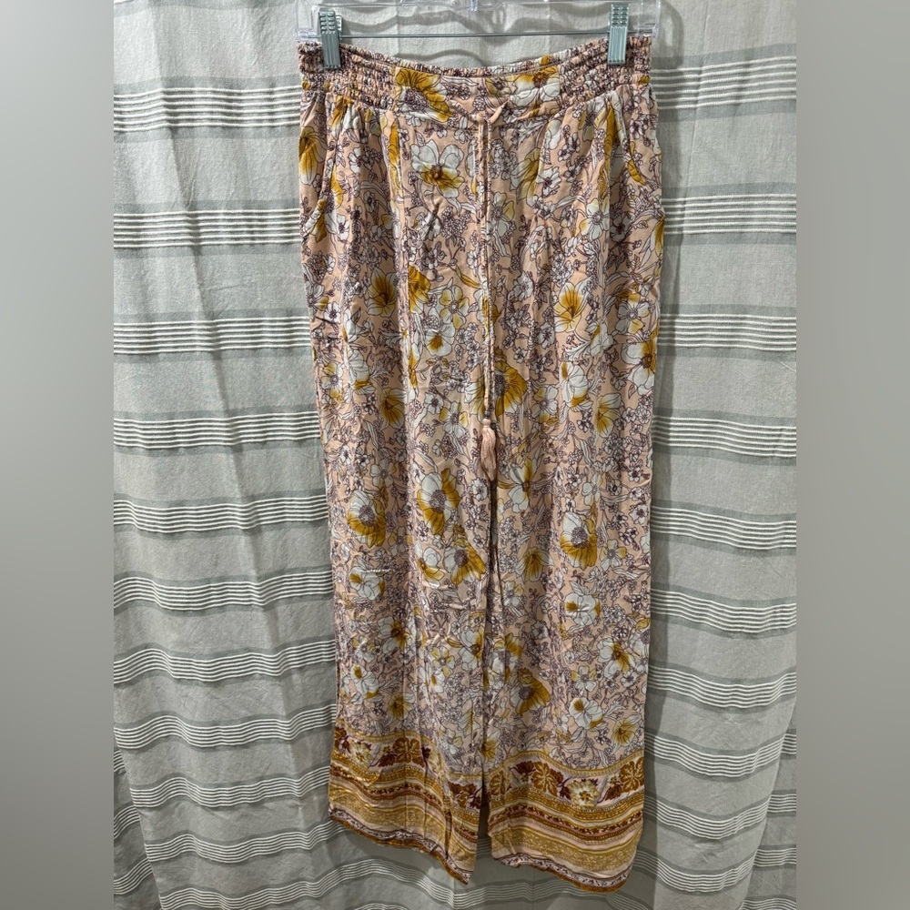 Floral pants, size medium.